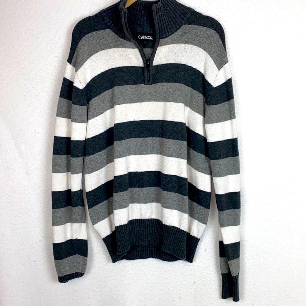 Gray and white men’s Sweater 1/4 Zipper Size large